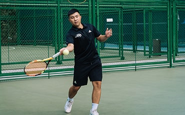Học Tennis nâng cao Forehand tại MST